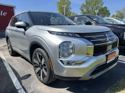 More photos of 2025 Mitsubishi Outlander at 199ride Appleton Auto, WI