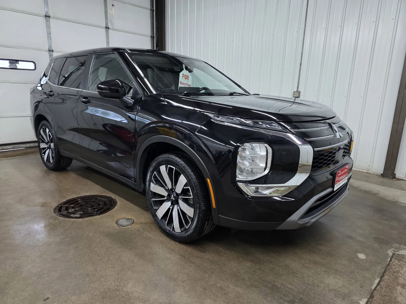 Black 2025 Mitsubishi Outlander for sale in Appleton, WI