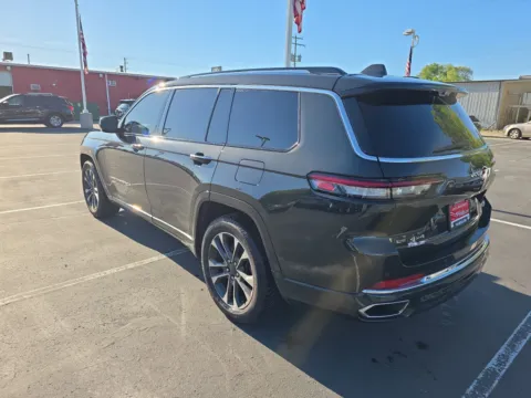 Another view of 2022 Jeep Grand Cherokee L Overland for sale in Appleton, WI at 199ride Appleton Auto