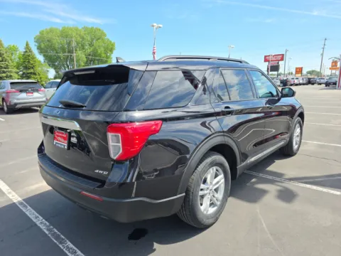 More photos of 2023 Ford Explorer XLT at 199ride Appleton Auto, WI