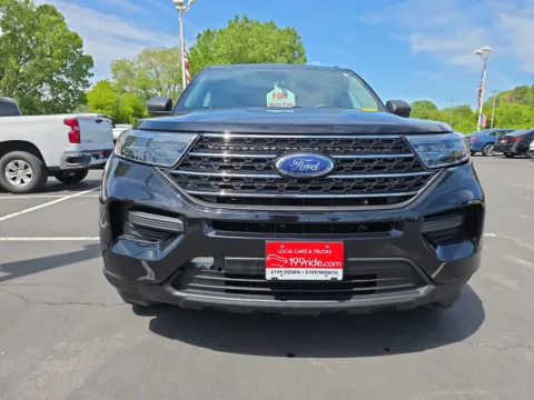 More photos of 2023 Ford Explorer XLT at 199ride Appleton Auto, WI