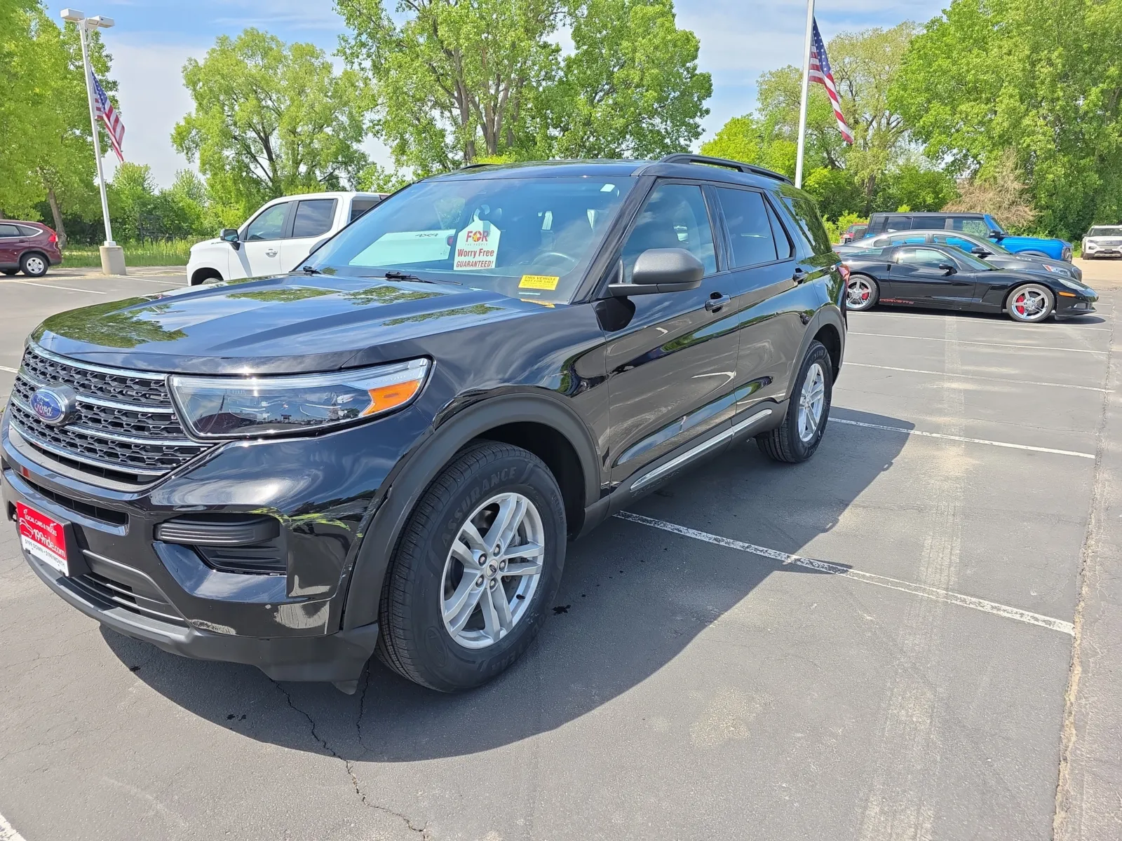 Black 2023 Ford Explorer XLT for sale in Appleton, WI