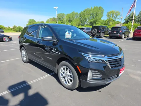 Photos of 2023 Chevrolet Equinox LT for sale in Appleton, WI at 199ride Appleton Auto