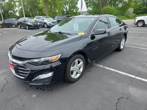Black 2024 Chevrolet Malibu LT for sale in Appleton, WI