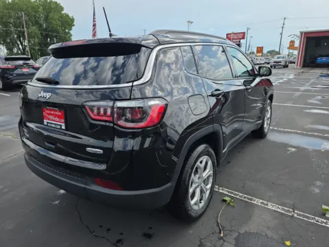 More photos of 2024 Jeep Compass at 199ride Appleton Auto, WI