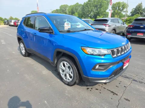 Photos of 2024 Jeep Compass for sale in Appleton, WI at 199ride Appleton Auto