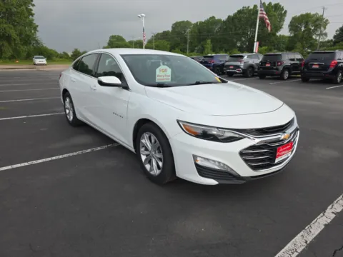 Photos of 2019 Chevrolet Malibu LT for sale in Appleton, WI at 199ride Appleton Auto