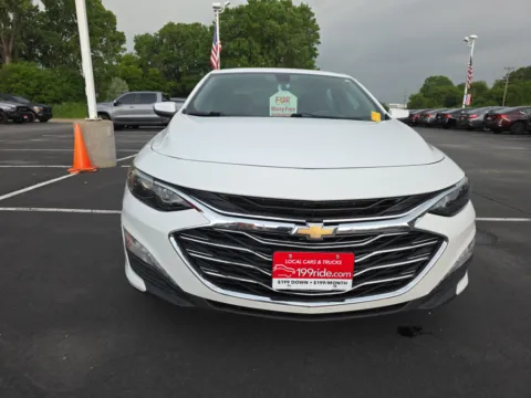 Another view of 2019 Chevrolet Malibu LT for sale in Appleton, WI at 199ride Appleton Auto