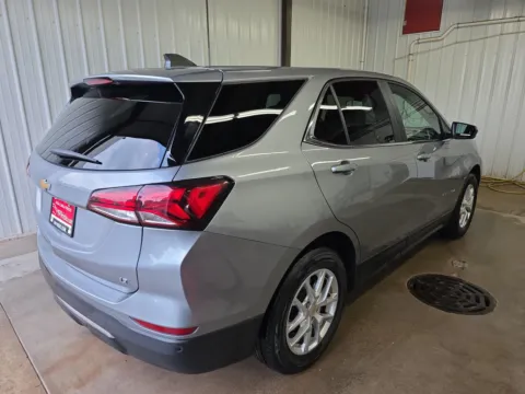 More photos of 2024 Chevrolet Equinox LT at 199ride Appleton Auto, WI