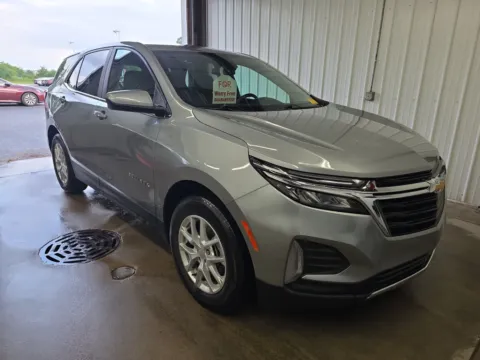 Photos of 2024 Chevrolet Equinox LT for sale in Appleton, WI at 199ride Appleton Auto