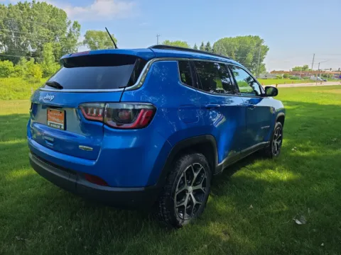 More photos of 2024 Jeep Compass at 199ride Appleton Auto, WI