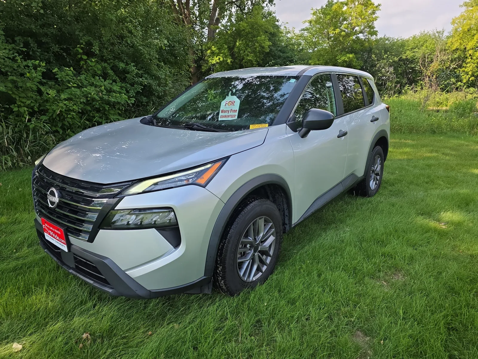 2024 Nissan Rogue S