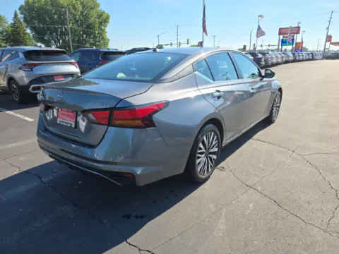 More photos of 2024 Nissan Altima 2.5 SV at 199ride Appleton Auto, WI
