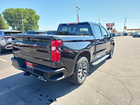 More photos of 2021 Chevrolet Silverado 1500 RST at 199ride Appleton Auto, WI