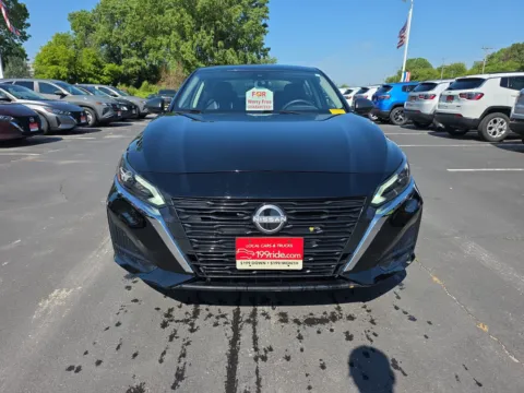 Another view of 2024 Nissan Altima 2.5 SV for sale in Appleton, WI at 199ride Appleton Auto