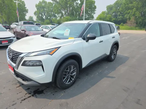 White 2023 Nissan Rogue S for sale in Appleton, WI