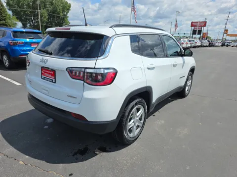 More photos of 2024 Jeep Compass at 199ride Appleton Auto, WI