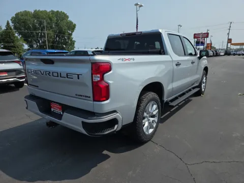 More photos of 2021 Chevrolet Silverado 1500 Custom at 199ride Appleton Auto, WI