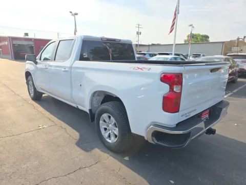 More photos of 2021 Chevrolet Silverado 1500 LT at 199ride Appleton Auto, WI