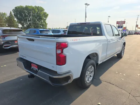 More photos of 2021 Chevrolet Silverado 1500 LT at 199ride Appleton Auto, WI