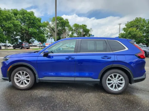 More photos of 2024 Honda CR-V EX at Fowler Honda of Longmont, CO