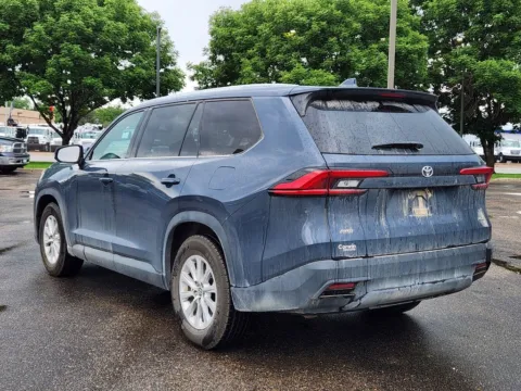 More photos of 2024 Toyota Grand Highlander XLE at Fowler Honda of Longmont, CO
