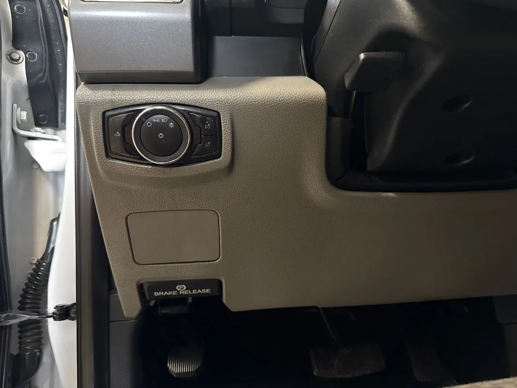2020 Ford F-250 Super Duty XLT - Photo 54