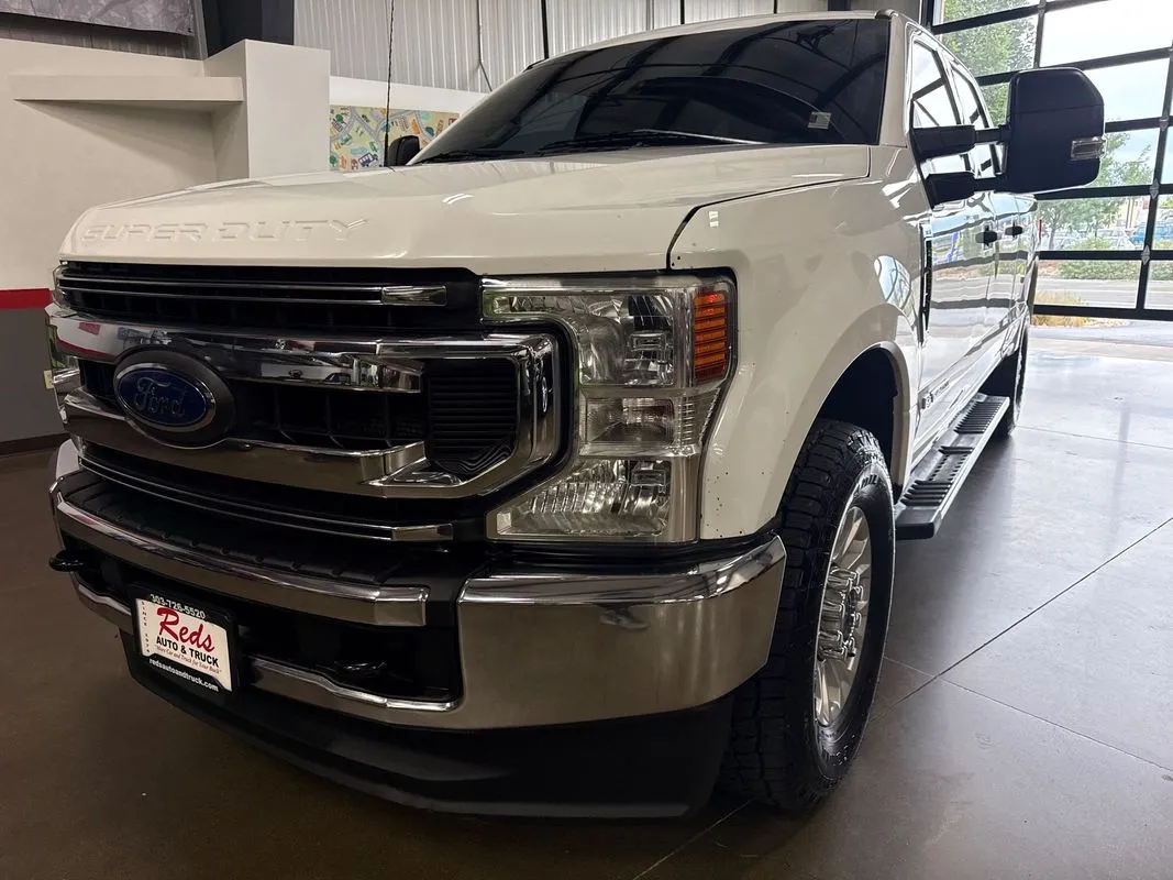 2020 Ford F-250 Super Duty XLT - Photo 32