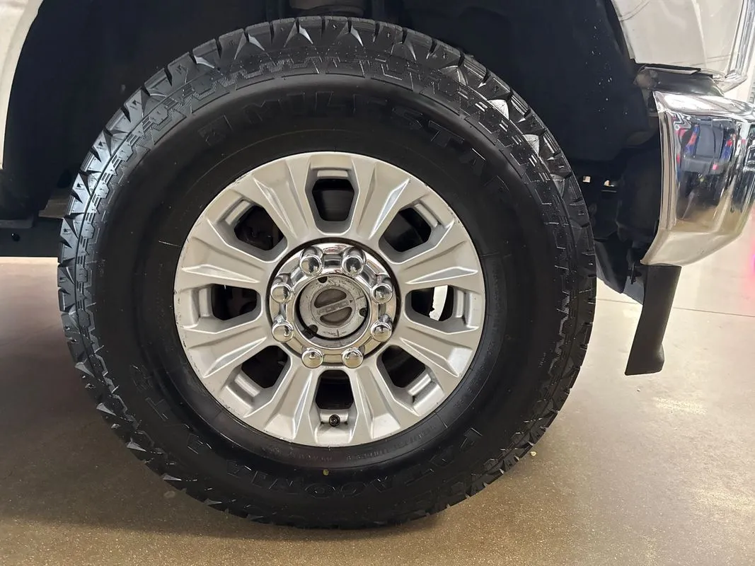 2020 Ford F-250 Super Duty XLT - Photo 27