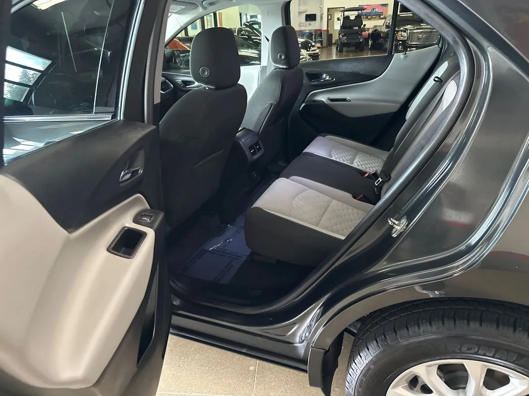 2019 Chevrolet Equinox LT - Photo 14