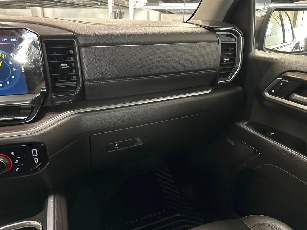 2022 Chevrolet Silverado 1500 LTZ - Photo 79