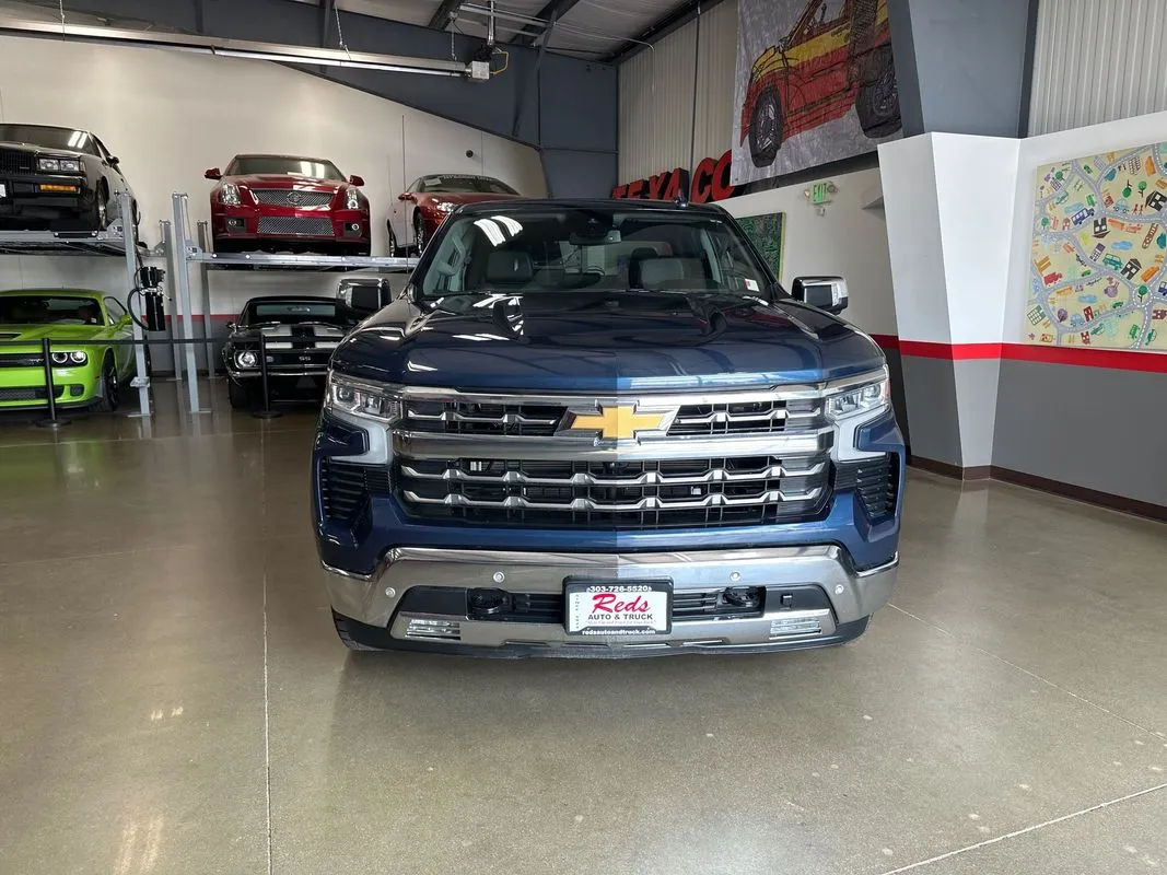 2022 Chevrolet Silverado 1500 LTZ - Photo 24