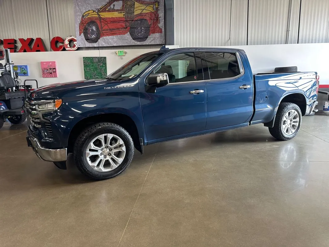 2022 Chevrolet Silverado 1500 LTZ - Photo 30