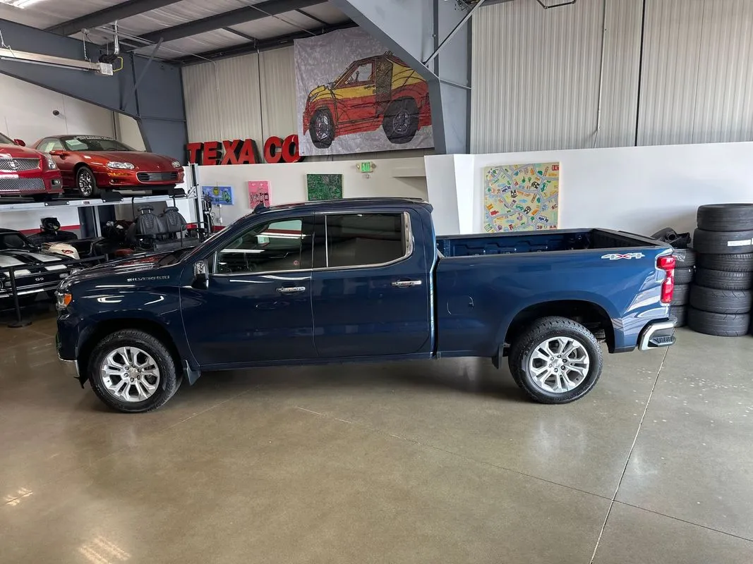 2022 Chevrolet Silverado 1500 LTZ - Photo 38