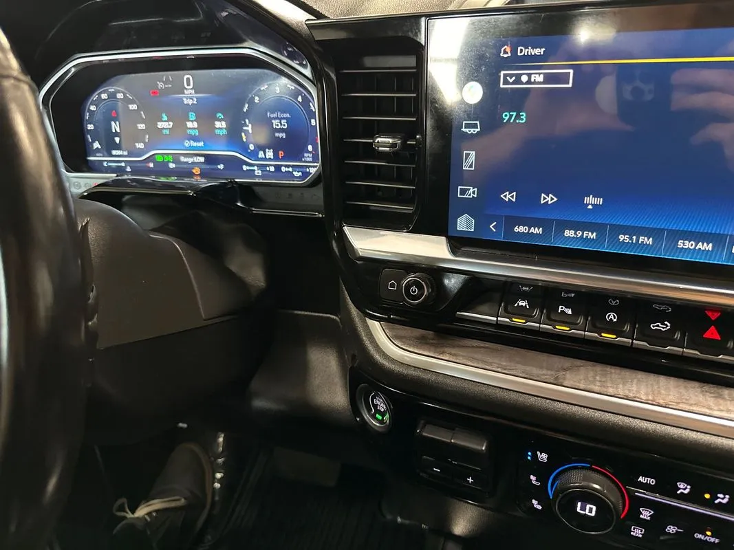 2022 Chevrolet Silverado 1500 LTZ - Photo 65