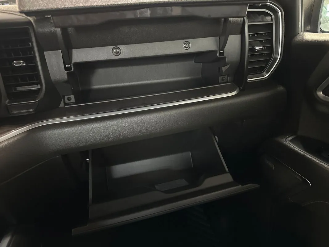 2022 Chevrolet Silverado 1500 LTZ - Photo 80