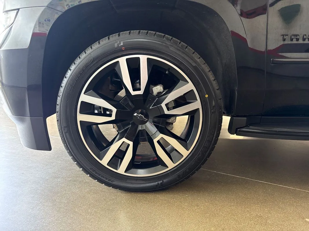2019 Chevrolet Tahoe Premier - Photo 23