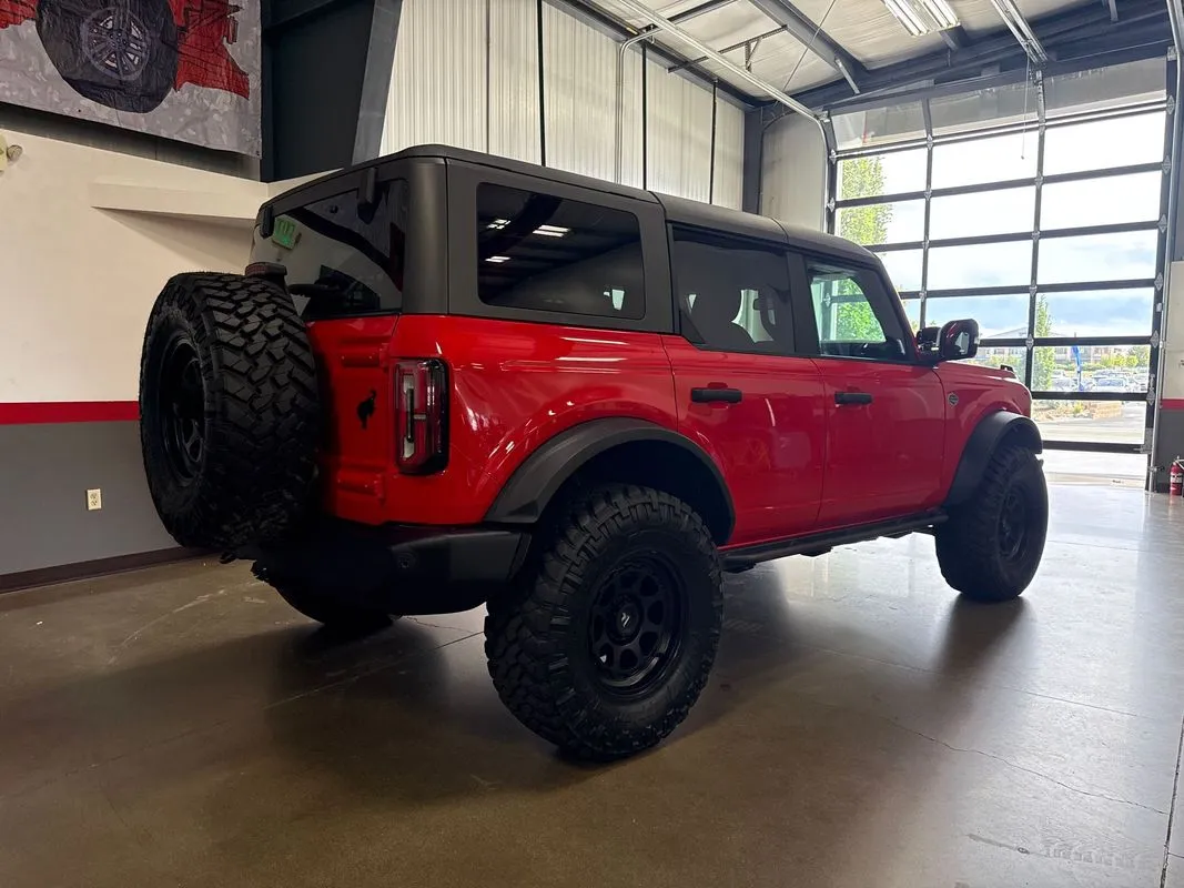 2023 Ford Bronco 4-Door Wildtrak - Photo 22