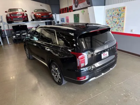 Photos of 2022 Hyundai Palisade Calligraphy for sale in Longmont, CO at Red's Auto & Truck