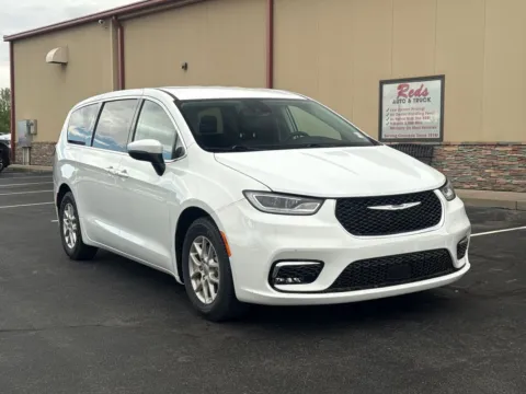 Photos of 2023 Chrysler Pacifica Touring L for sale in Longmont, CO at Red's Auto & Truck