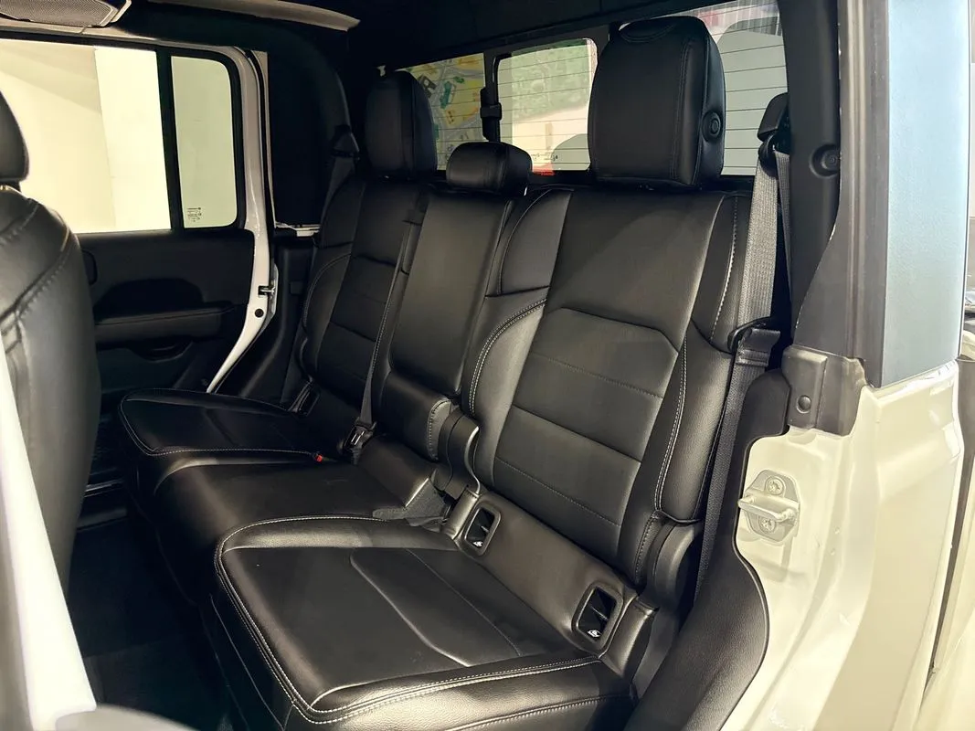2021 Jeep Gladiator Overland - Photo 124