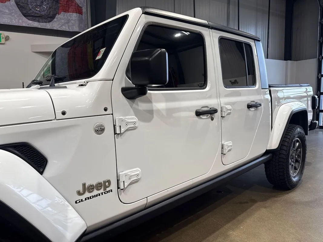 2021 Jeep Gladiator Overland - Photo 148