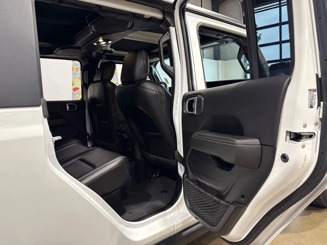 2021 Jeep Gladiator Overland - Photo 88