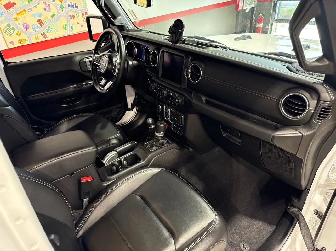 2021 Jeep Gladiator Overland - Photo 80