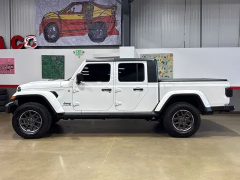 More photos of 2021 Jeep Gladiator Overland 4x4 at Red's Auto & Truck, CO