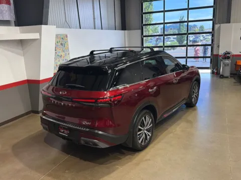 More photos of 2023 INFINITI QX60 AUTOGRAPH AWD at Red's Auto & Truck, CO