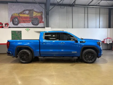 More photos of 2022 GMC Sierra 1500 2WD Crew Cab Short Box Elevation at Red's Auto & Truck, CO