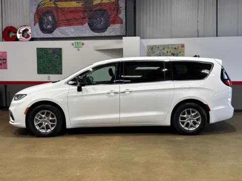 More photos of 2024 Chrysler Pacifica Touring L at Red's Auto & Truck, CO