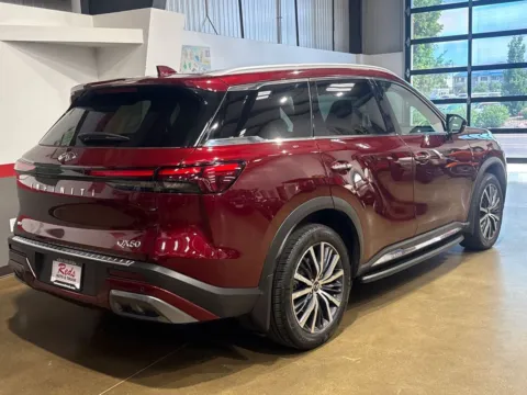 More photos of 2023 INFINITI QX60 SENSORY AWD at Red's Auto & Truck, CO