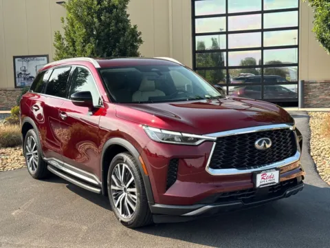 More photos of 2023 INFINITI QX60 SENSORY AWD at Red's Auto & Truck, CO